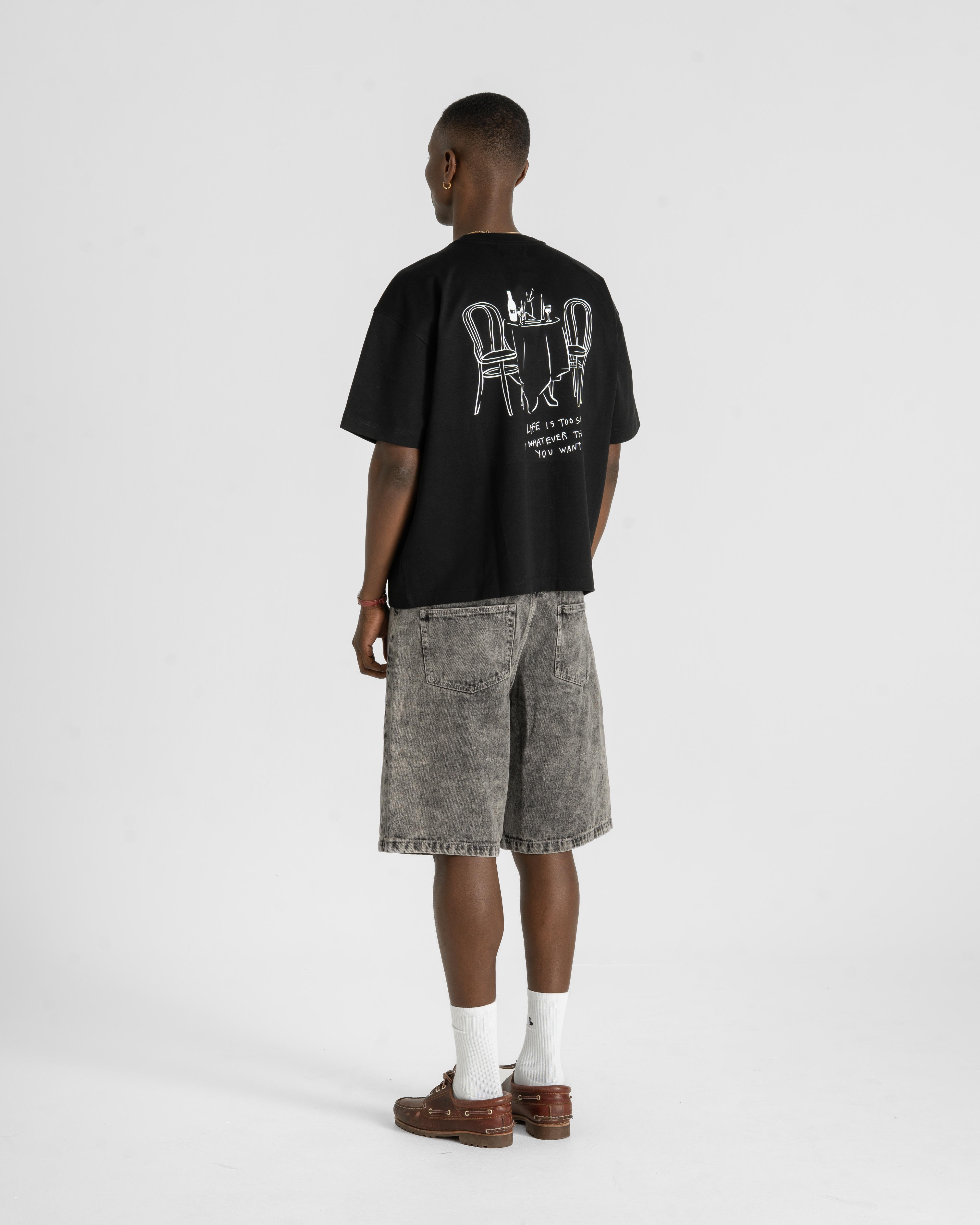 "Life is too short" T-shirt Black